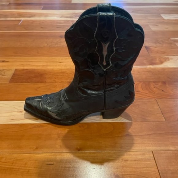 ARIAT Women's Dahlia Embossed Wingtip Cowgirl Boot Snip Toe 10011914 - Size 7.5 - Picture 8 of 13